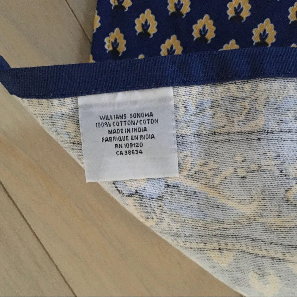 NWOT Williams Sonoma kitchen tea towel